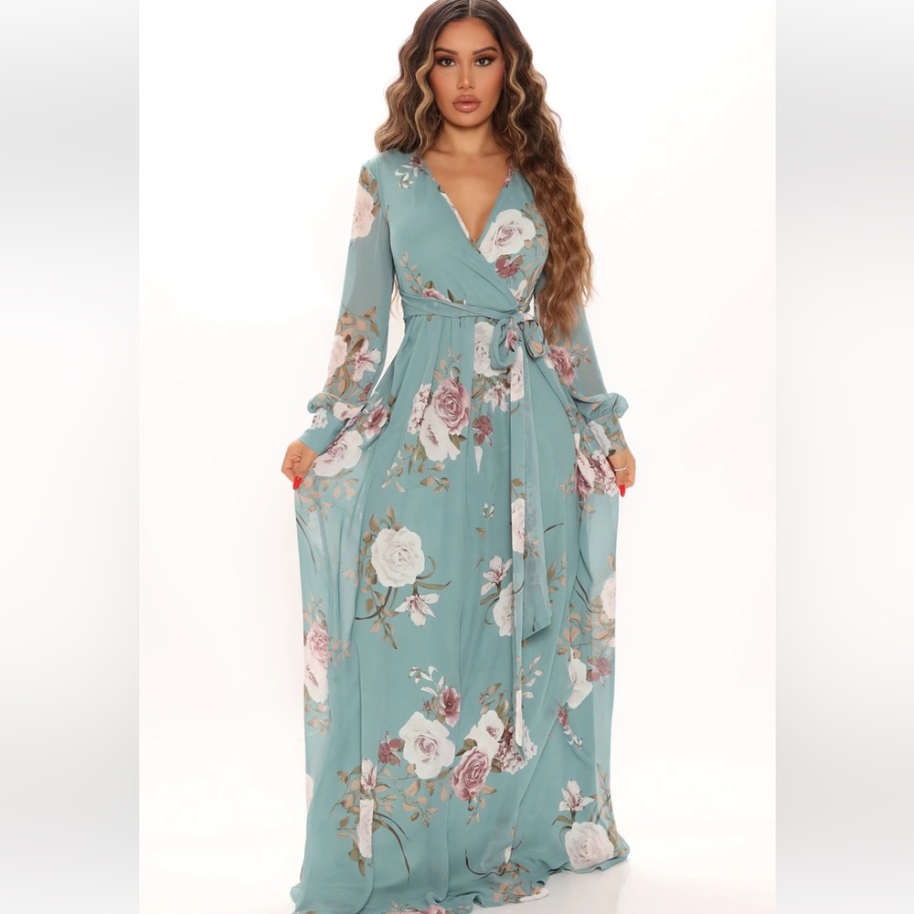 Fashion Nova Women’s Garden Escape Surplice Tie Waist Long Sleeve Maxi Dress NWT